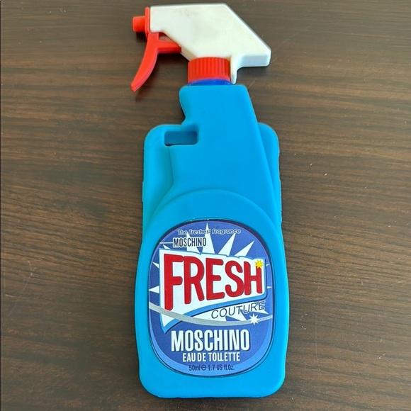 Moschino Phone Case - Picture 1 of 3